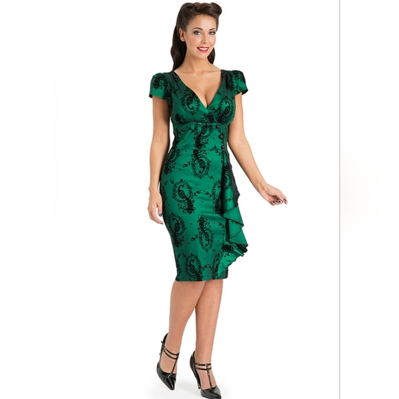 🍦Voodoo Vixen Candy Ann Dress in Emerald Green/Black - Picture 1 of 16